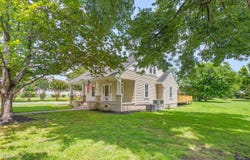 232 S Marshall Street, Graham, NC 27253
