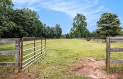 3852 Woods Bridge Road, Commerce, GA 30529