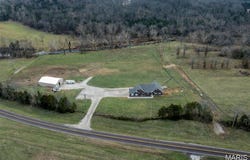 3700 State Road V, De Soto, MO 63020