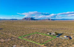 1234 Sun Terrace, Landers, CA 92285