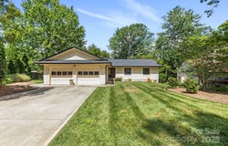 19 Golden Oaks Lane, Fletcher, NC 28732