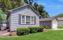 2014 W 74th Street, Prairie Village, KS 66208