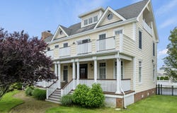 18 Riverdale Avenue, Monmouth Beach, NJ 07750