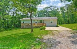 484 Kerrigan Rd, Crossville, TN 38555
