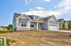 9573 Fields Drive, Zeeland, MI 49464