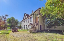 24 Union Street, Livermore Falls, ME 04254
