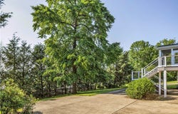 425 RIDGE RD, Greensburg, PA 15601