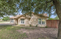 261 Rabbit Hill, Lorena, TX 76655