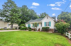 413 S Fayetteville Street, Clayton, NC 27520