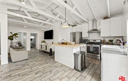 6712 S Culver Place, Playa Del Rey, CA 90293