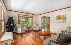 58924 County Road 1, Elkhart, IN 46517-8979