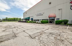 38630 Jet Center Place, Willoughby, OH 44094