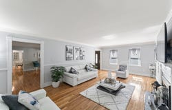 32 Echo Valley Road, Newtown, CT 06470