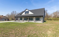 213 Lakeview Drive, Farmington, MO 63640