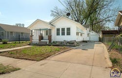 109 NE Burgess AVE, Topeka, KS 66608