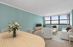 7004 BLVD E, Guttenberg, NJ 07093