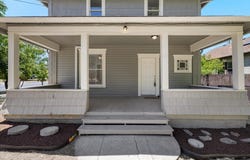 216 S Orange Street, Medford, OR 97501