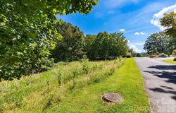 9999 Foxfire Estates Circle, Waynesville, NC 28785