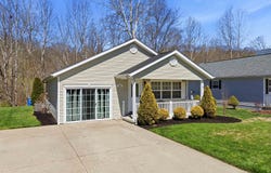 128 Ocean Drive, Huntington, WV 25705