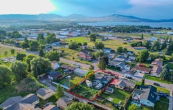 404 12th Avenue E, Polson, MT 59860