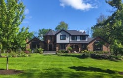 284 Woodwind Drive, Bloomfield Hills, MI 48304