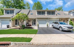 17 Maria Court, Holmdel, NJ 07733