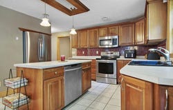17 Canterbury Court, Sanford, ME 04083
