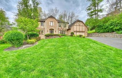 8900 Terwilligers Trail, Montgomery, OH 45249