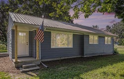21044 Junction Road, Bellevue, MI 49021