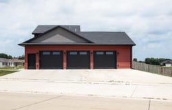 1136 Lozmar Lane, Shell Rock, IA 50670
