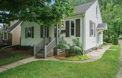 1826 E Donald Street, South Bend, IN 46613-3530