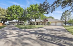 3336 Midway Court, Granbury, TX 76049