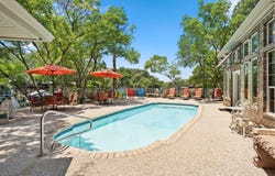 1005 Terry Lane, Kingsland, TX 78639-9999