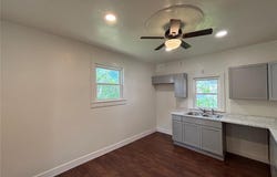 1014 E Broadway, Centralia, IL 62801