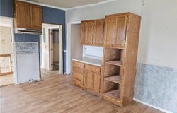 422 S Graham Street, Leeton, MO 64761