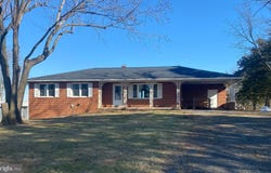 10031 BOTELER ROAD, MIDLAND, VA 22728