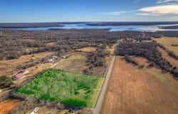 3 S 330 Road, Wagoner, OK 74467