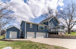 1207 H Avenue, Grundy Center, IA 50638