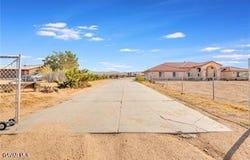 23675 Colony Road, Apple Valley, CA 92308
