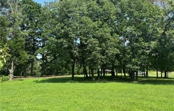1304  E Mckenzie  AVE, Pocola, OK 74902