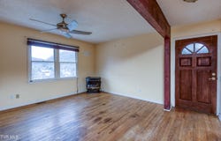 623 Cemetery Ridge Road, Damascus, VA 24236