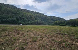 N Highway 25E, Pineville, KY 40977