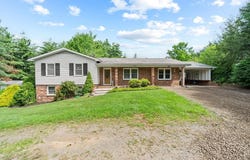 103 Grand Oaks Ln, Independence, VA 24348