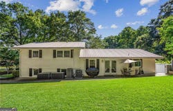 2621 Pass, Gainesville, GA 30506