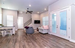 146  E South  ST, Fayetteville, AR 72701