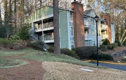 1376 Keys Lake Drive NE, Brookhaven, GA 30319