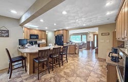 697 Bradmar Drive, Freeport, IL 61032