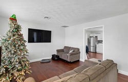 708 Elm St, Cloverport, KY 40111