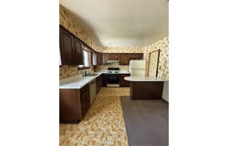 8203 White Oak Avenue, Munster, IN 46321