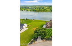 488 Silent River Lane, Loudon, TN 37774